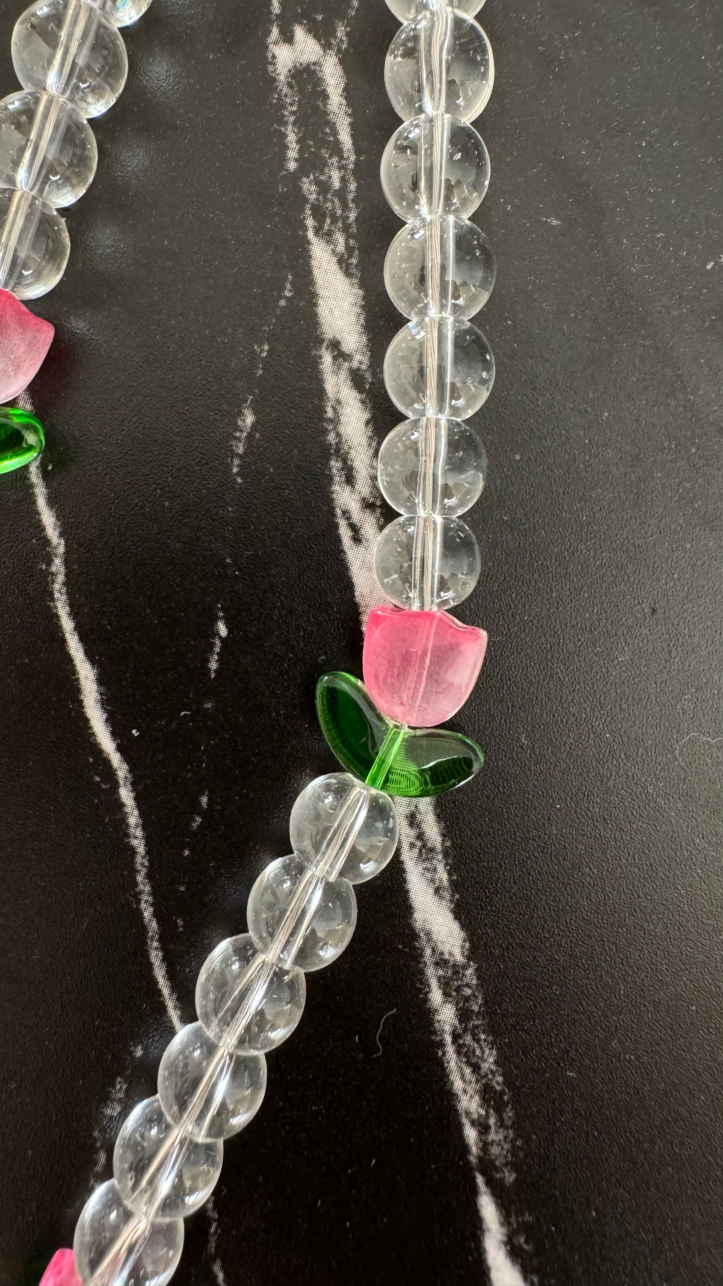 spring tulip crossbody phone chain